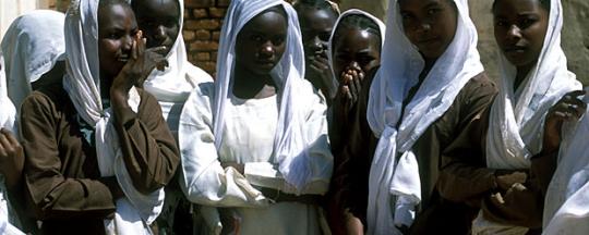 darfur school children girls - lnsart